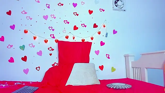 Snapshot of Tasty_Alan chatting on February 16, 2025, 8:00 pm Tasty Alan online show from February 16, 2025, 8:00 pm
