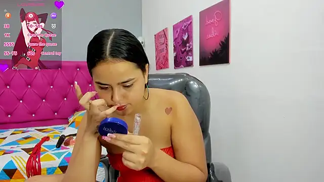 Helen russo online show from November 7, 2025, 5:57 pm