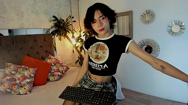 Snapshot of pixy_20 chatting on January 30, 2025, 2:38 am pixy 20 online show from January 30, 2025, 2:38 am