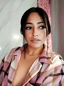 Nanda Vixen online show from September 22, 2025, 10:23 pm