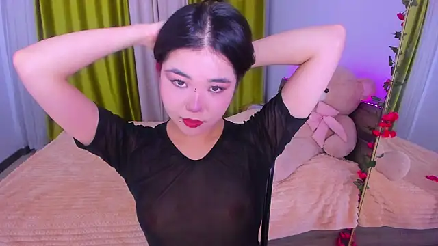 Snapshot of Dollyaa chatting on October 10, 2025, 12:48 pm Dollyaa online show from October 10, 2025, 12:48 pm