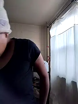 Snapshot of TickleMeKink chatting on January 13, 2025, 1:49 pm TickleMeKink online show from January 13, 2025, 1:49 pm