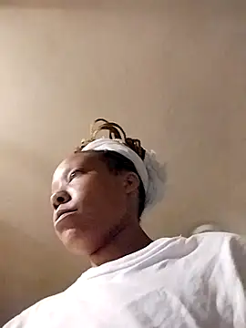 Snapshot of TickleMeKink chatting on September 22, 2025, 8:27 am TickleMeKink online show from September 22, 2025, 8:27 am