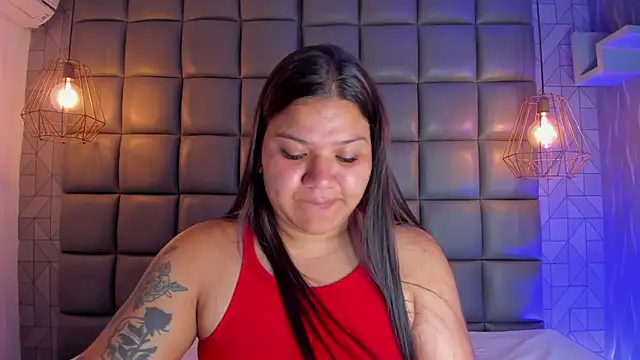 Snapshot of mile_uribe chatting on March 21, 2025, 6:05 am mile uribe online show from March 21, 2025, 6:05 am