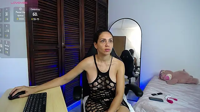 Snapshot of karoll_marquez chatting on January 13, 2025, 4:41 pm karoll marquez online show from January 13, 2025, 4:41 pm