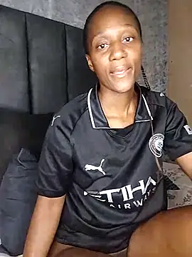 Lucy Blacksilk online show from January 7, 2026, 9:23 am