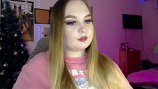 Greeenfriends6969 online show from December 18, 2025, 4:02 pm