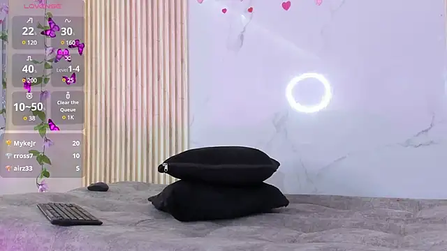 Snapshot of Aria_montgomeri chatting on February 25, 2025, 4:10 pm Aria montgomeri online show from February 25, 2025, 4:10 pm