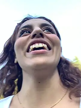 Snapshot of Katee_Jones chatting on January 22, 2025, 10:15 pm Katee Jones online show from January 22, 2025, 10:15 pm