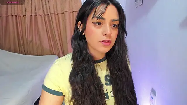  laina  online show from March 23, 2025, 5:00 am