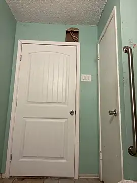 yomanfriend online show from December 18, 2024, 3:55 pm