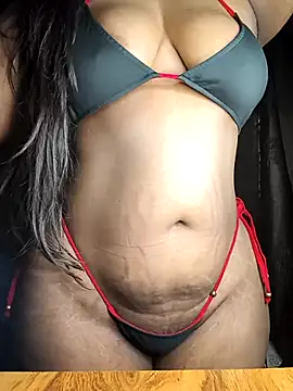 Snapshot of susmithasushi81 chatting on December 21, 2025, 10:44 am susmithasushi81 online show from December 21, 2025, 10:44 am