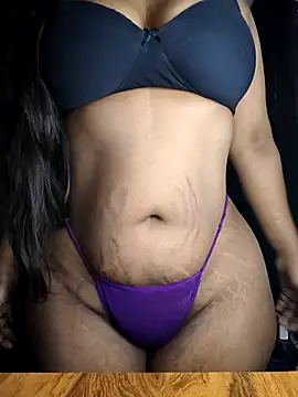 Snapshot of susmithasushi81 chatting on January 7, 2026, 9:12 am susmithasushi81 online show from January 7, 2026, 9:12 am