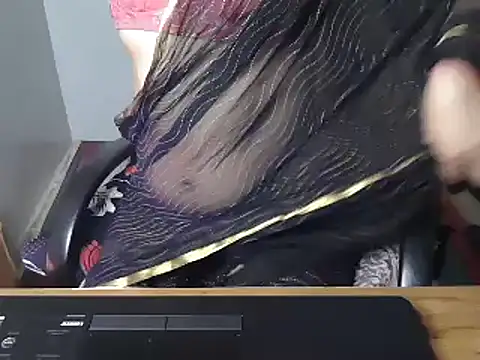 Snapshot of NithyaSingh chatting on February 2, 2025, 11:32 pm NithyaSingh online show from February 2, 2025, 11:32 pm