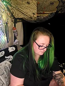 Bunny Cummings online show from October 19, 2025, 9:26 pm