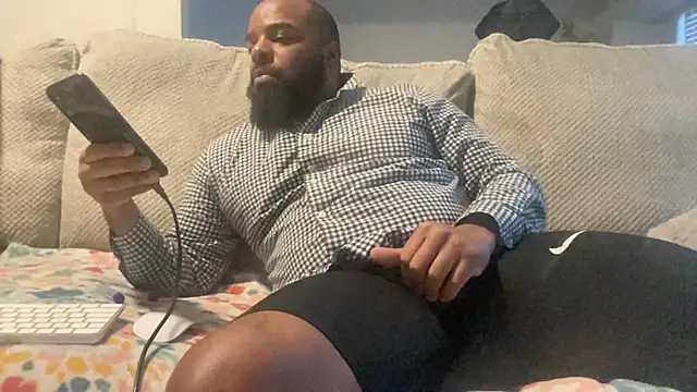 Snapshot of Bbcfun44 chatting on December 4, 2024, 10:51 pm Bbcfun44 online show from December 4, 2024, 10:51 pm