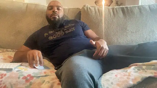 Snapshot of Bbcfun44 chatting on December 18, 2024, 3:44 pm Bbcfun44 online show from December 18, 2024, 3:44 pm