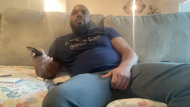 Snapshot of Bbcfun44 chatting on December 19, 2024, 2:13 pm Bbcfun44 online show from December 19, 2024, 2:13 pm