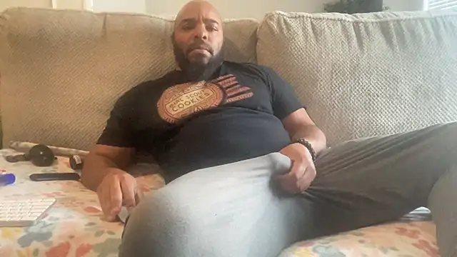 Snapshot of Bbcfun44 chatting on January 7, 2025, 4:27 pm Bbcfun44 online show from January 7, 2025, 4:27 pm