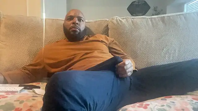 Snapshot of Bbcfun44 chatting on February 17, 2025, 2:04 pm Bbcfun44 online show from February 17, 2025, 2:04 pm