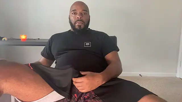 Snapshot of Bbcfun44 chatting on October 24, 2025, 8:27 pm Bbcfun44 online show from October 24, 2025, 8:27 pm