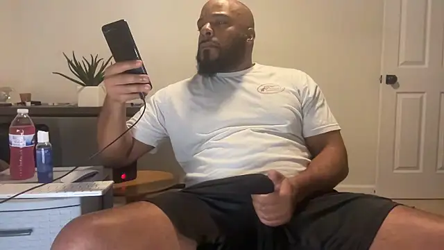 Snapshot of Bbcfun44 chatting on November 17, 2025, 10:10 am Bbcfun44 online show from November 17, 2025, 10:10 am