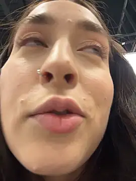 Snapshot of Holly_Play chatting on February 6, 2026, 12:08 pm Holly Play online show from February 6, 2026, 12:08 pm