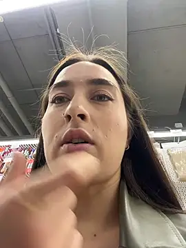 Holly Play online show from March 21, 2026, 11:59 am