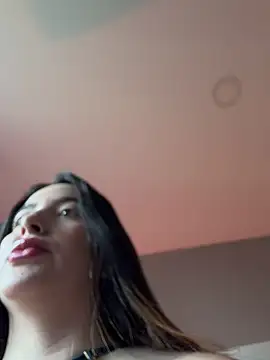 Alessia-miller  online show from July 26, 2026, 9:11 pm
