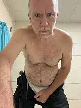 Snapshot of FLSexyGuy chatting on May 6, 2026, 1:05 pm FLSexyGuy online show from May 6, 2026, 1:05 pm