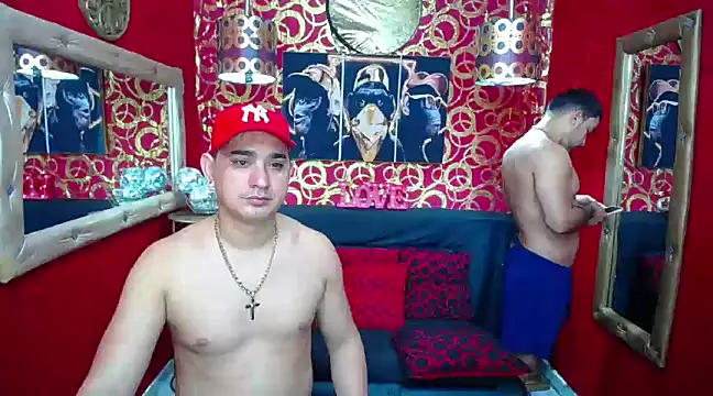 BOYSPEIN online show from February 18, 2025, 10:49 am