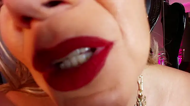 MelaniaKnauss online show from March 2, 2026, 8:26 pm