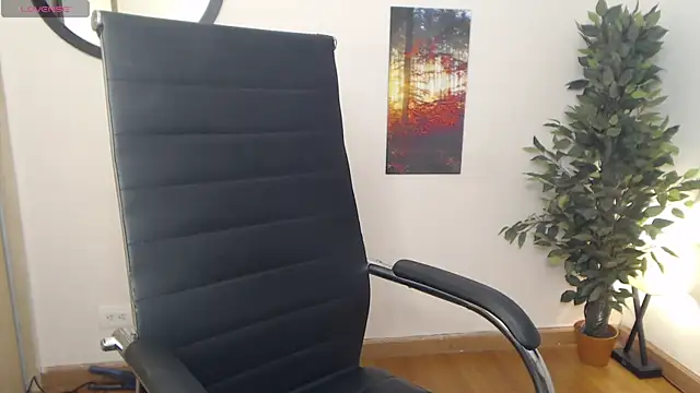 Snapshot of lucy_diiaz chatting on December 18, 2024, 11:40 pm lucy diiaz online show from December 18, 2024, 11:40 pm