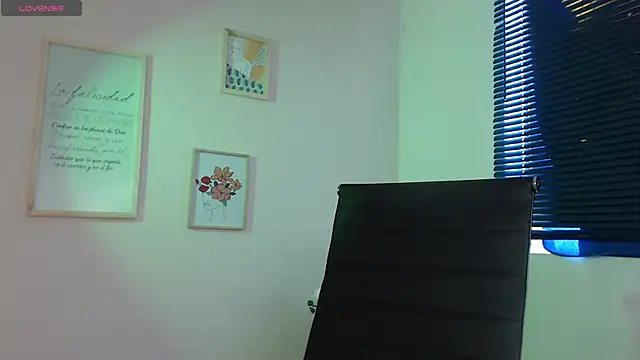 Snapshot of lucy_diiaz chatting on January 5, 2025, 9:25 pm lucy diiaz online show from January 5, 2025, 9:25 pm