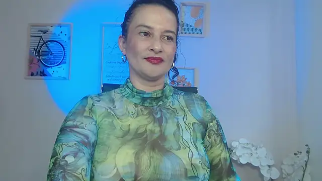 Snapshot of lucy_diiaz chatting on January 27, 2025, 7:35 pm lucy diiaz online show from January 27, 2025, 7:35 pm