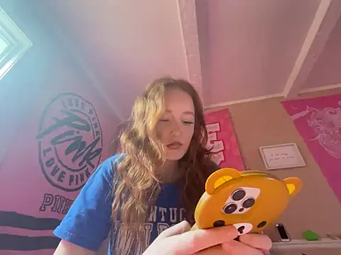 gingerbabe18 online show from May 20, 2026, 10:27 pm
