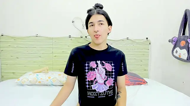 Evil Queen13 online show from January 5, 2026, 8:34 pm