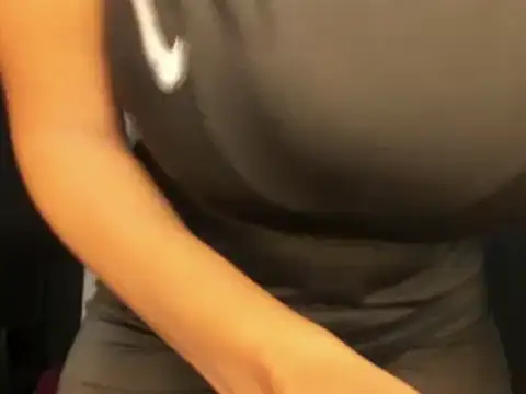 YummyDuooo online show from January 21, 2025, 3:10 pm