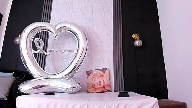 YummyDuooo online show from March 27, 2026, 12:05 pm