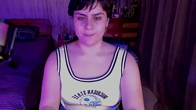 isabelacooperr online show from August 8, 2026, 3:08 am