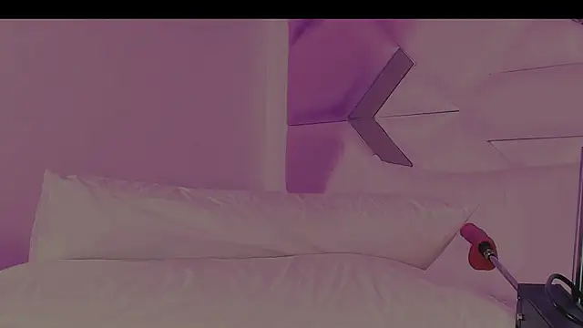 StormyButty18 online show from April 28, 2026, 12:31 am