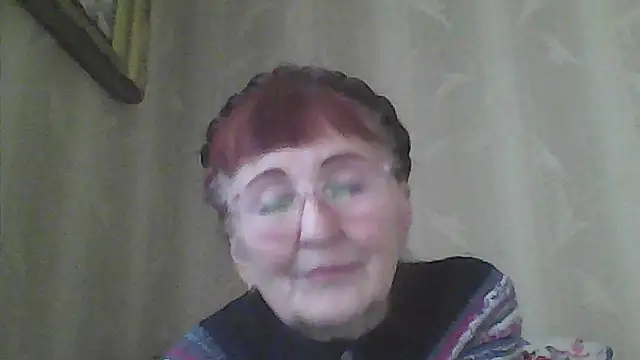 TanyaSweet634 online show from October 26, 2025, 6:41 am