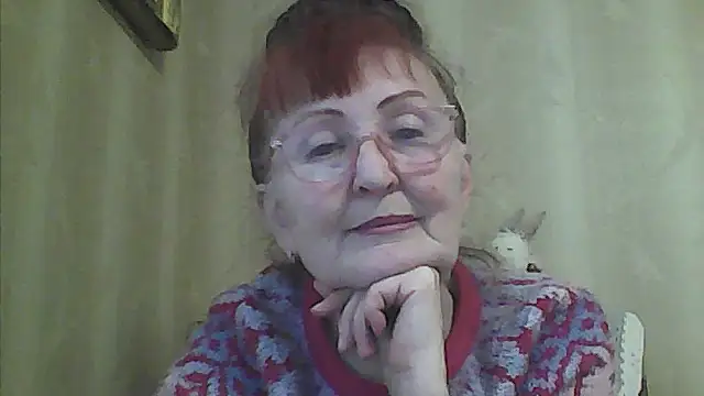 TanyaSweet634 online show from April 18, 2026, 12:42 pm