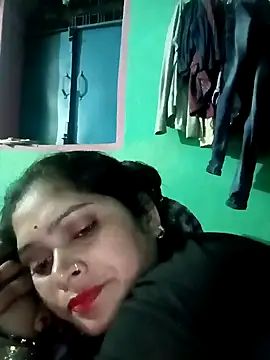 Snapshot of Chandni chatting on January 21, 2025, 2:05 pm Chandni online show from January 21, 2025, 2:05 pm