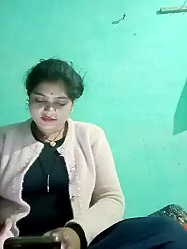 Snapshot of Chandni chatting on January 21, 2025, 8:54 pm Chandni online show from January 21, 2025, 8:54 pm