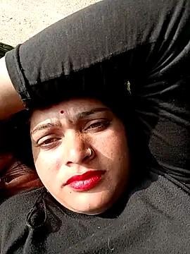 Snapshot of Chandni chatting on January 22, 2025, 10:18 am Chandni online show from January 22, 2025, 10:18 am