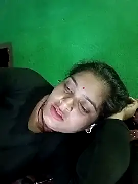 Snapshot of Chandni chatting on January 22, 2025, 11:32 pm Chandni online show from January 22, 2025, 11:32 pm