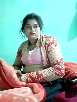 Snapshot of Chandni chatting on January 25, 2025, 11:43 pm Chandni online show from January 25, 2025, 11:43 pm