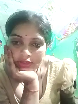 Snapshot of Chandni chatting on February 17, 2025, 3:53 pm Chandni online show from February 17, 2025, 3:53 pm