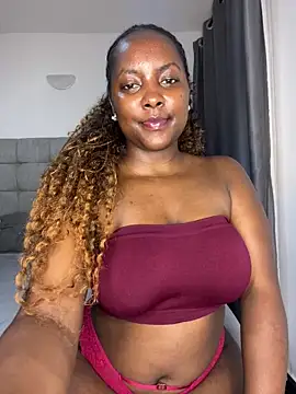 prettiepearl online show from March 18, 2026, 2:58 am